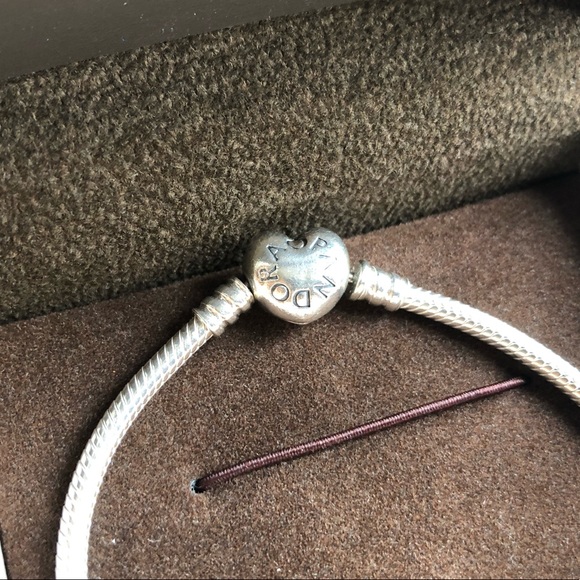 Authentic Pandora Bracelet with 4 Pandora Charms - Picture 5 of 13